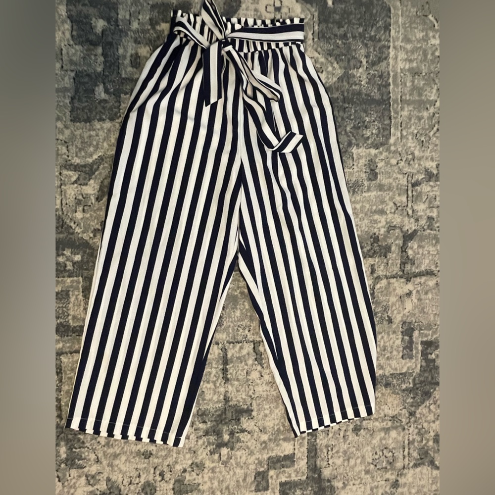Shein straight leg palazzo pants size S